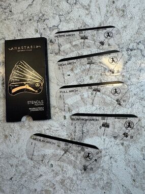 Set of Anastasia Beverly Hills Eyebrow Stencils designed for shaping and filling